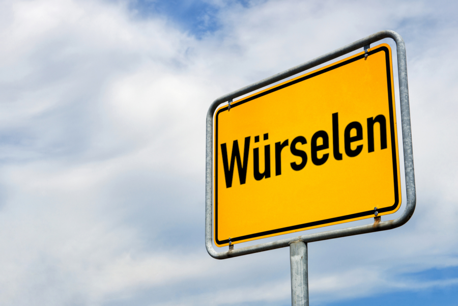 ein ortsschild mit der aufschrift würselen